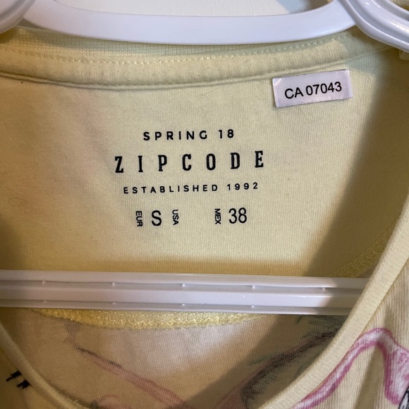 Spring 18 tropical T-shirt - Picture 2 of 3